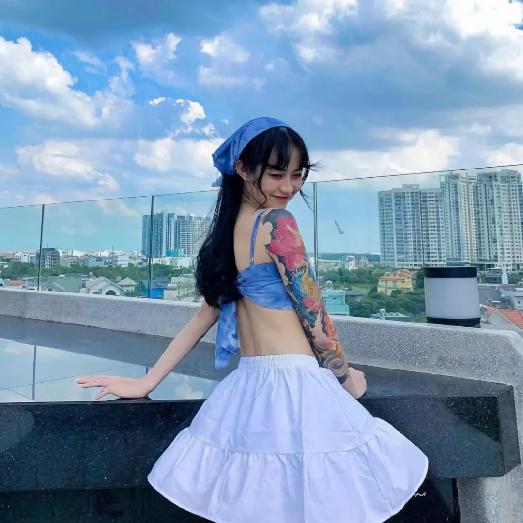 穿着鞋子的贝壳马塞尔